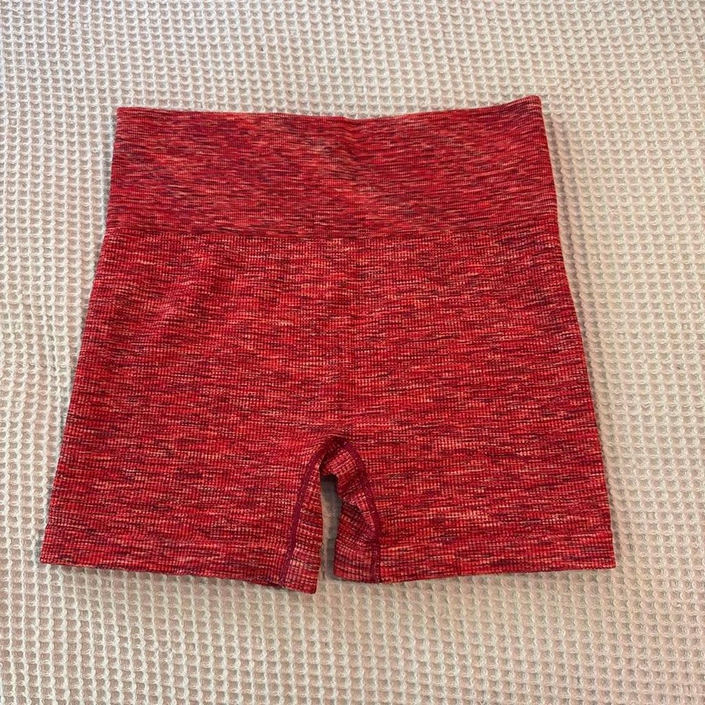 Colsie Reddish Orange High Waisted Seamless Biker Shorts - Picture 2 of 5